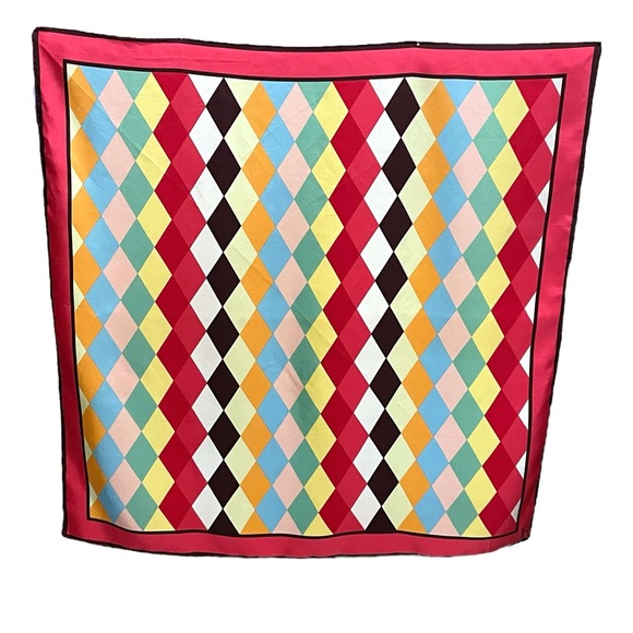 Gap Women’s Multicolored Geometric Print Shiny Satin Squared Scarf 30” - Picture 5 of 14